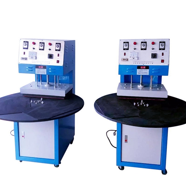 吸塑機(jī)廠家